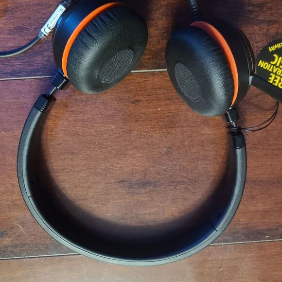 NEW Jabra HSC016 Evolve 20 USB 2 Ear Stereo MS 4999-823-309 Corded Headset - Picture 2 of 8